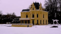 Borg in sneeuw groot