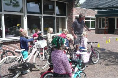 Spelend leren fietsen