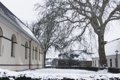 Dorpskerk grijpskerk winter-eiegen foto