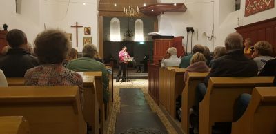 Pauline Oostenrijk in de kerk van Tolbert