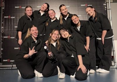 Malu dance company.